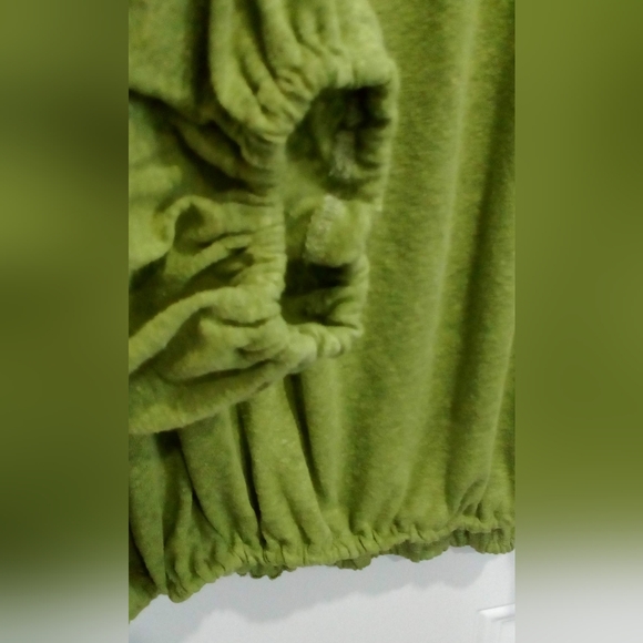 Max Studio Green Blouse Elegant Top - Picture 4 of 7